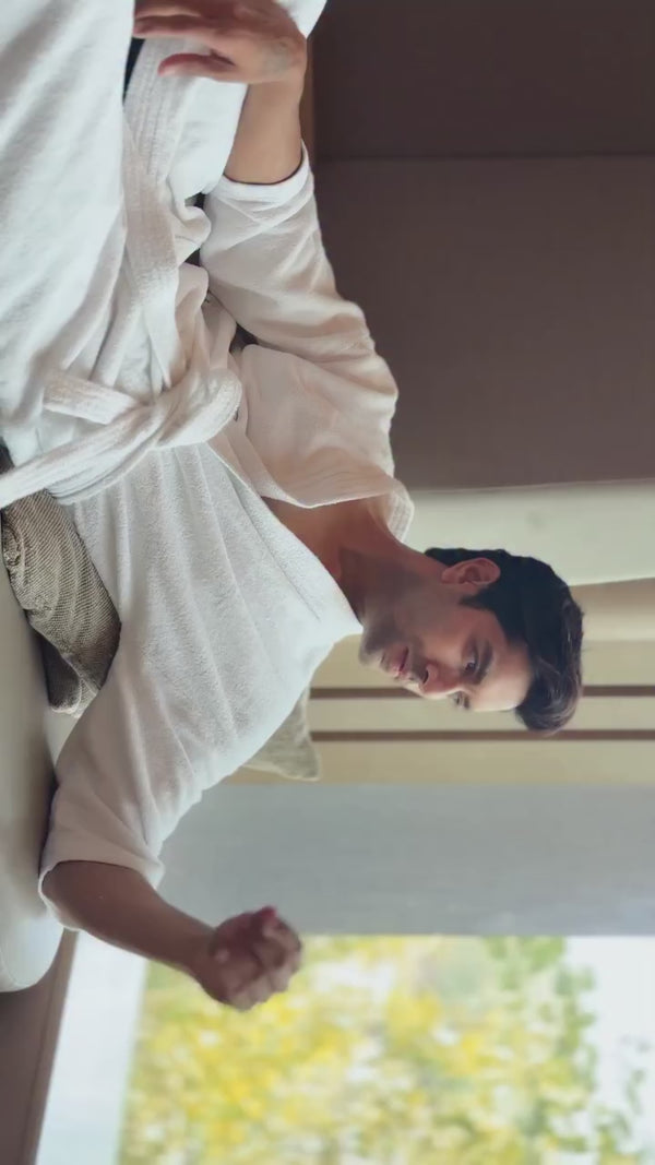 Men's grooming kit video 